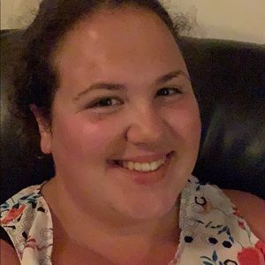 Meet your Posher, Amelia